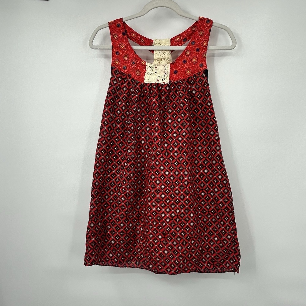 Vintage Fresh Karma Red Boho Sleeveless Tunic Tankl Crochet Back Geometric M